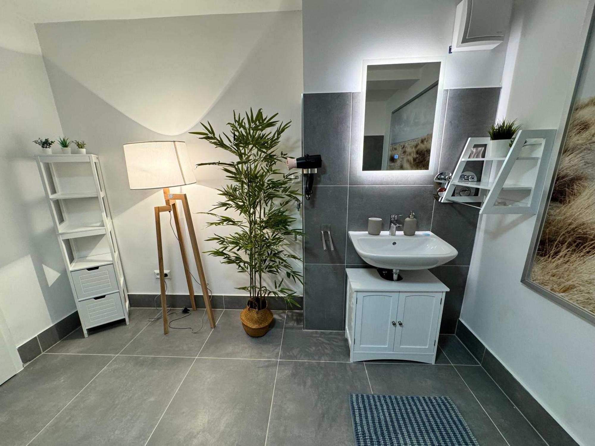 Stadtoase: Exklusive Apartments Fuer Ruhe Und Entspannung BRE エクステリア 写真